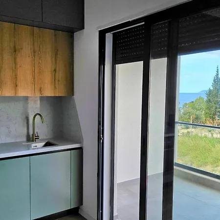 Apartment Modern With Sea Views Vlorë