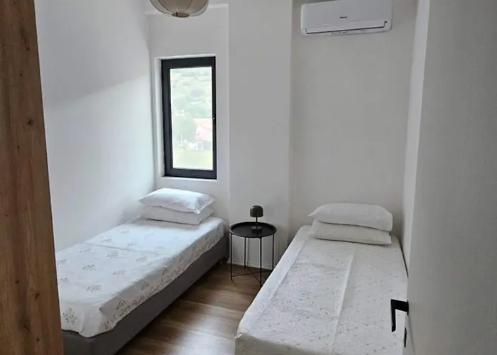 Modern With Sea Views Vlorë